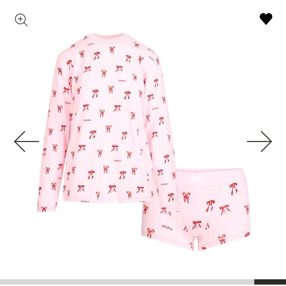 SKIMS BOYFRIEND LONG SLEEVE T-SHIRT AND SHORT BOXER SET XS Cherry Blossom Bow